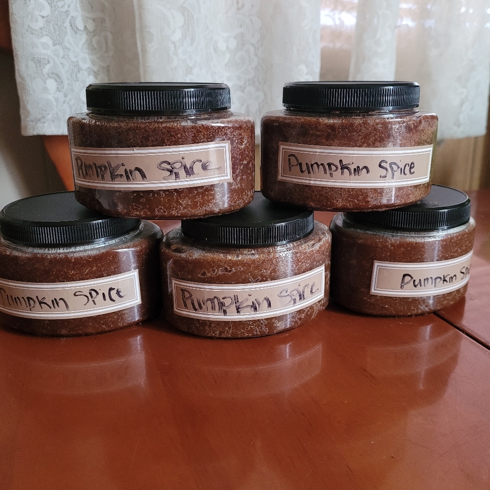 All natural sugar scrubs in pumpkin spice sent.